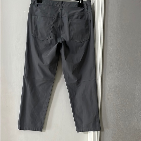 Lululemon Men's Gray Pants - Picture 2 of 13